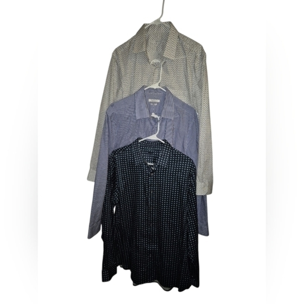 Perry Ellis  Portfolio Man's Slim Fit Lot Of 3 Size L Botton Up Shirt